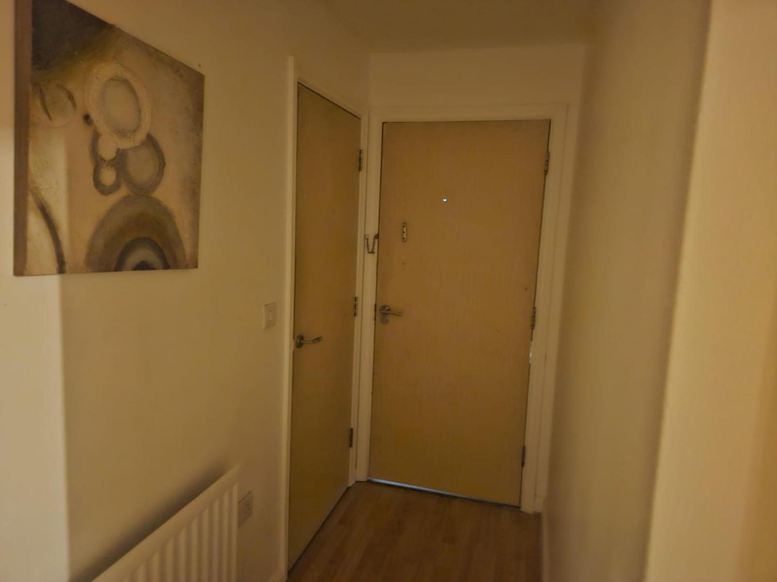 Big Double Room With Bathroom In 2 Bedroom Flat Kitchen Is Shared Harrow on the Hill Exterior foto